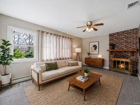 7 Carriage Court, Dix Hills NY 11746