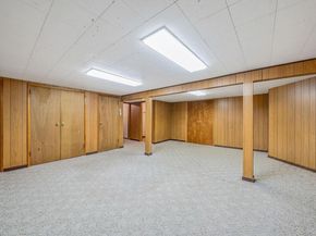 7 Carriage Court, Dix Hills NY 11746