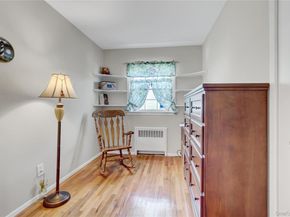 6 Sheep Pasture Lane, Massapequa NY 11758
