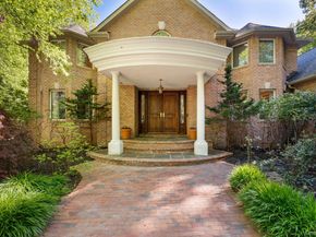 2 Spring Hill Road, Saint James NY 11780