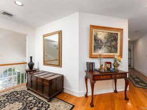 2 Spring Hill Road, Saint James NY 11780