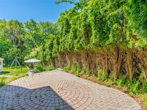 3 Dover Court, Wading River NY 11792