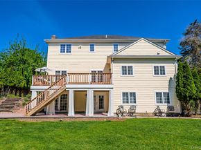 3 Dover Court, Wading River NY 11792