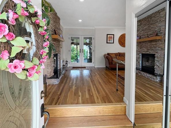 94 Massapequa Avenue, Massapequa NY 11758