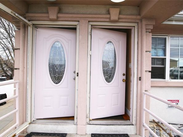 162-21 102nd Street, Howard Beach NY 11414