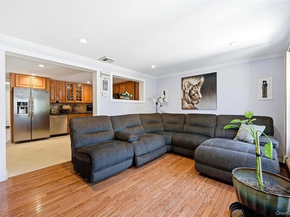 50 E Pine Street, Long Beach NY 11561