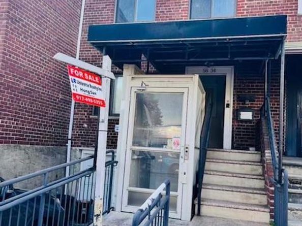 5834 main Street, Flushing NY 11355