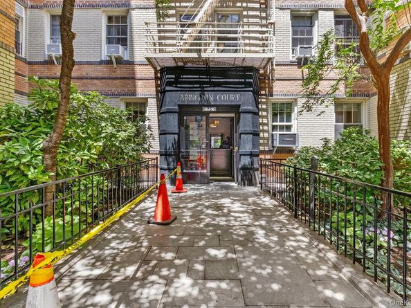 75 Bank Street 1B, New York (Manhattan) NY 10014