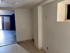 13624 220th Street, Springfield Gardens NY 11413