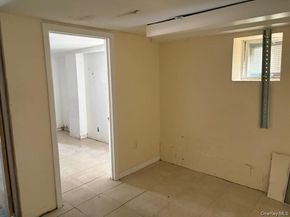13624 220th Street, Springfield Gardens NY 11413