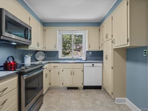51 Laurel Drive, Mount Kisco NY 10549