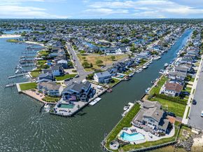 7 Forest Avenue, Massapequa NY 11758