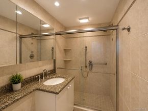 27110 Grand Central Parkway 7V, Floral Park NY 11005