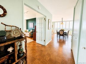 27110 Grand Central Parkway 7V, Floral Park NY 11005