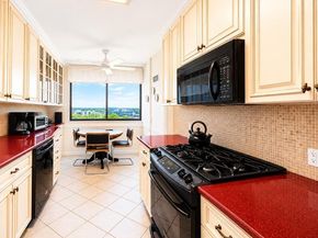 27110 Grand Central Parkway 7V, Floral Park NY 11005