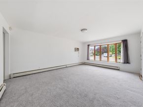 67 E End Avenue, Hicksville NY 11801