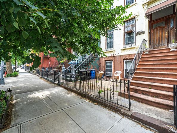 571 Macon Street, Brooklyn NY 11233