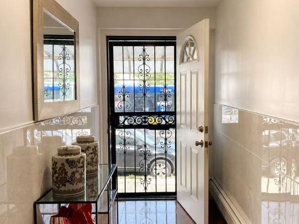 89-44 Woodhaven Boulevard, Woodhaven NY 11421