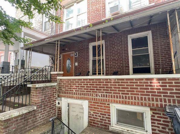 660 Warwick Street, Brooklyn NY 11207