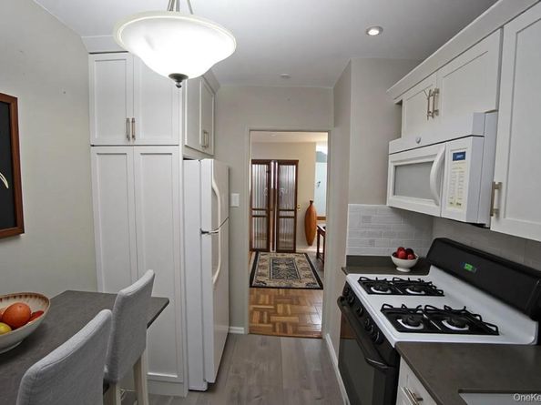123-40 83rd Ave Avenue 6D, Kew Gardens NY 11415
