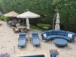 2539 Bradley Court, Merrick NY 11566