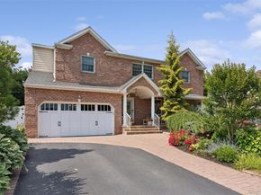 2539 Bradley Court, Merrick NY 11566