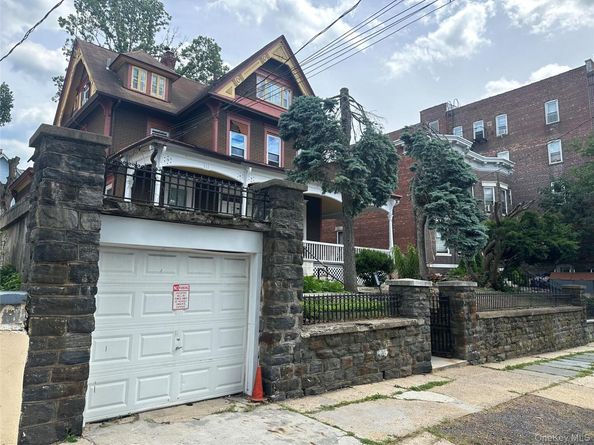 121 N Terrace Avenue, Mount Vernon NY 10550
