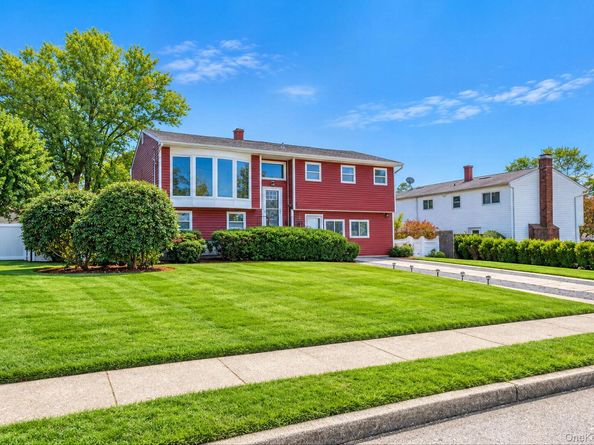 80 Tabor Street, Brentwood NY 11717
