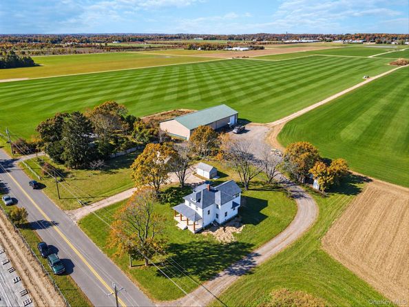 370 Reeves Avenue, Riverhead NY 11901