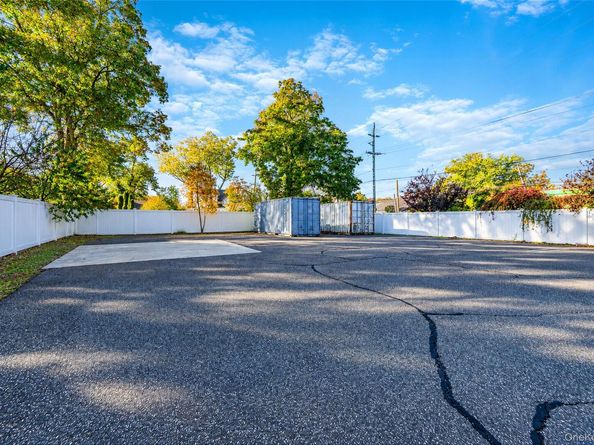 1471 5th Avenue, Brookhaven NY 11706