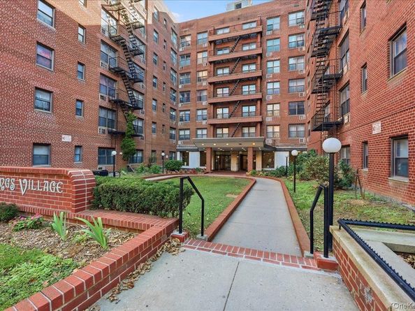 1165 E 54th Street 3H, Brooklyn NY 11234
