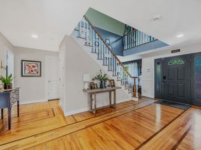 364 Twilight Lane, Smithtown NY 11787