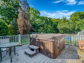 364 Twilight Lane, Smithtown NY 11787