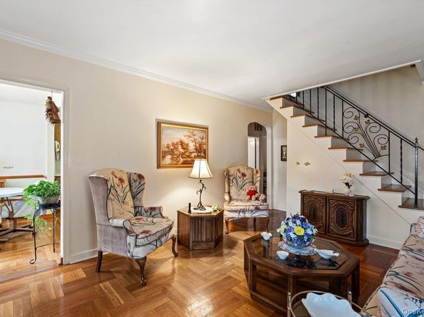 14586 8th Avenue, Whitestone NY 11357