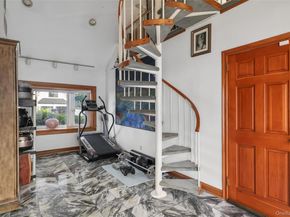187 Commonwealth Avenue, Massapequa NY 11758