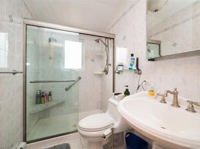 25 Rock Lane, Levittown NY 11756