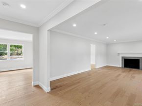 4 Blackwell Lane, Stony Brook NY 11790