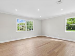 4 Blackwell Lane, Stony Brook NY 11790