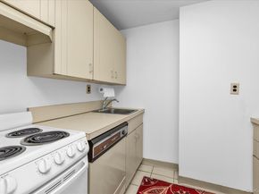 2 Richmond Road 3U, Lido Beach NY 11561