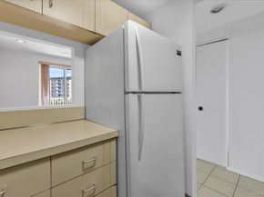 2 Richmond Road 3U, Lido Beach NY 11561