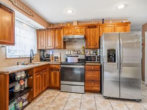 10 Francisco Avenue, Central Islip NY 11722