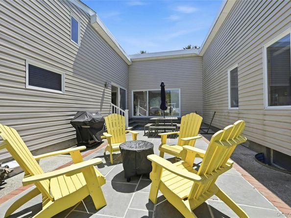 930 Cedar Lane, East Marion NY 11939