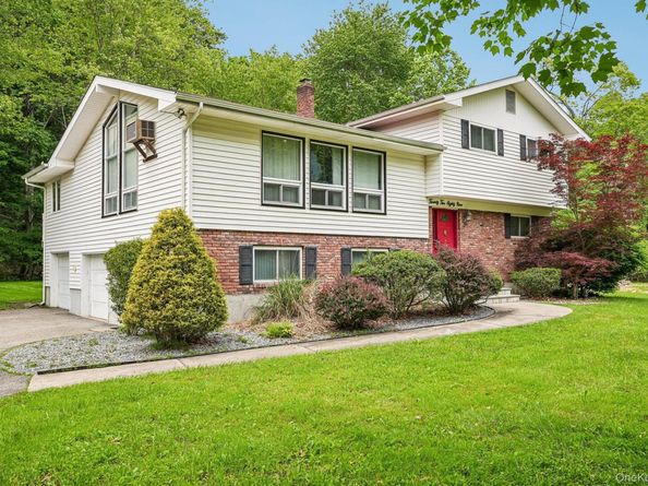 2289 Sultana Drive, Yorktown Heights NY 10598