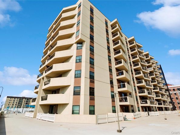 360 Shore 7L, Long Beach NY 11561