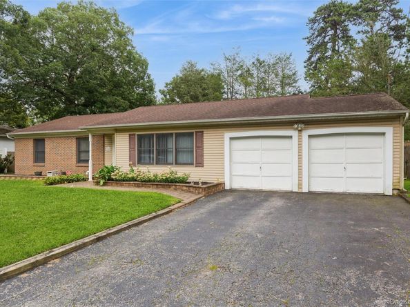 2769 Pond Road, Ronkonkoma NY 11779