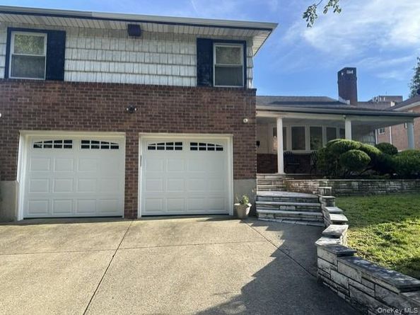 222-44 garland Drive, Bayside NY 11364