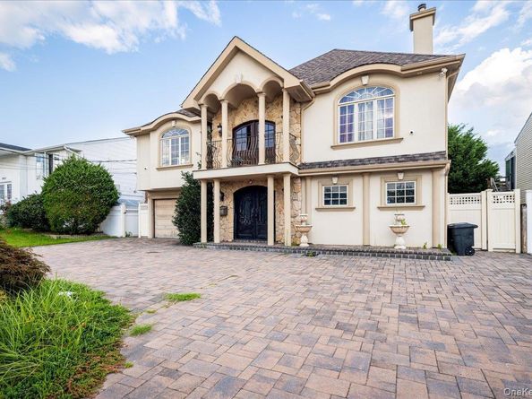 2829 Judith Drive, Bellmore NY 11710