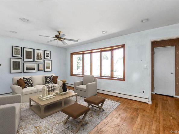 3636 Farmranch Road S, Bethpage NY 11714