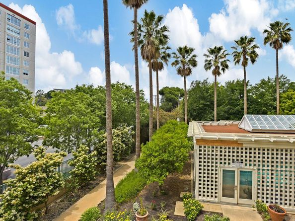 1 Baldwin Avenue 217, San Mateo CA 94401