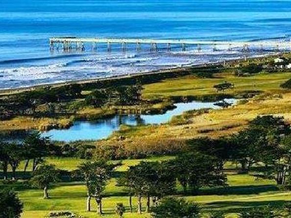 Clarendon, Pacifica CA 94044